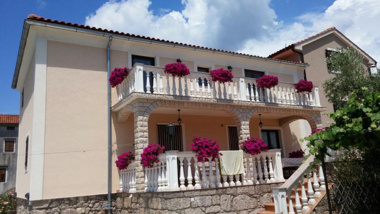Apartment Samanic Malinska Exterior foto